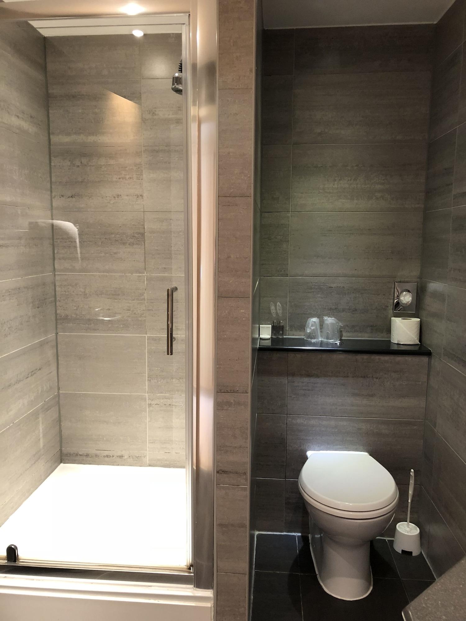 Eaton Hotel Бирмингам Екстериор снимка