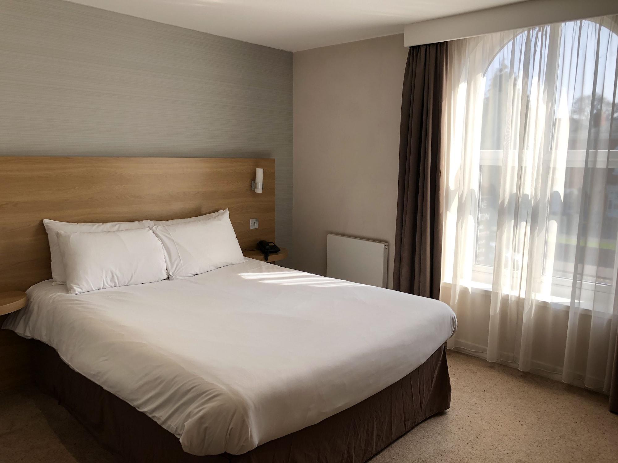 Eaton Hotel Бирмингам Екстериор снимка