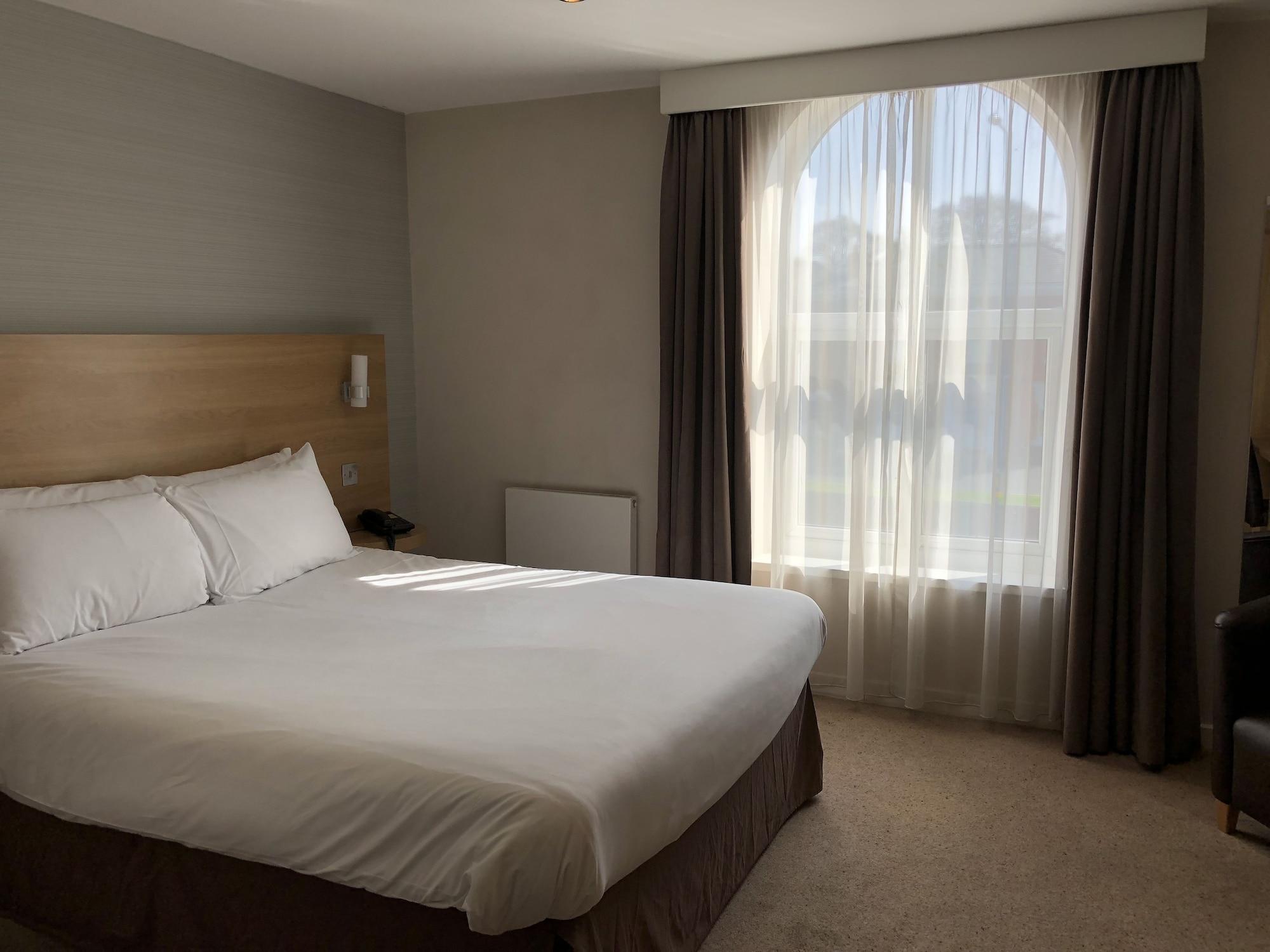 Eaton Hotel Бирмингам Екстериор снимка